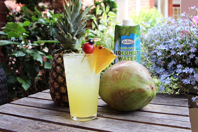 Slim Pina Colada